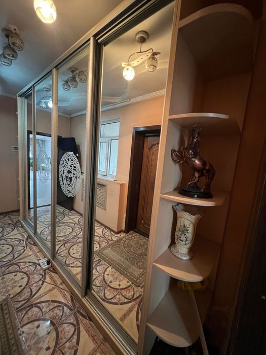 Шкаф купе срочно продам