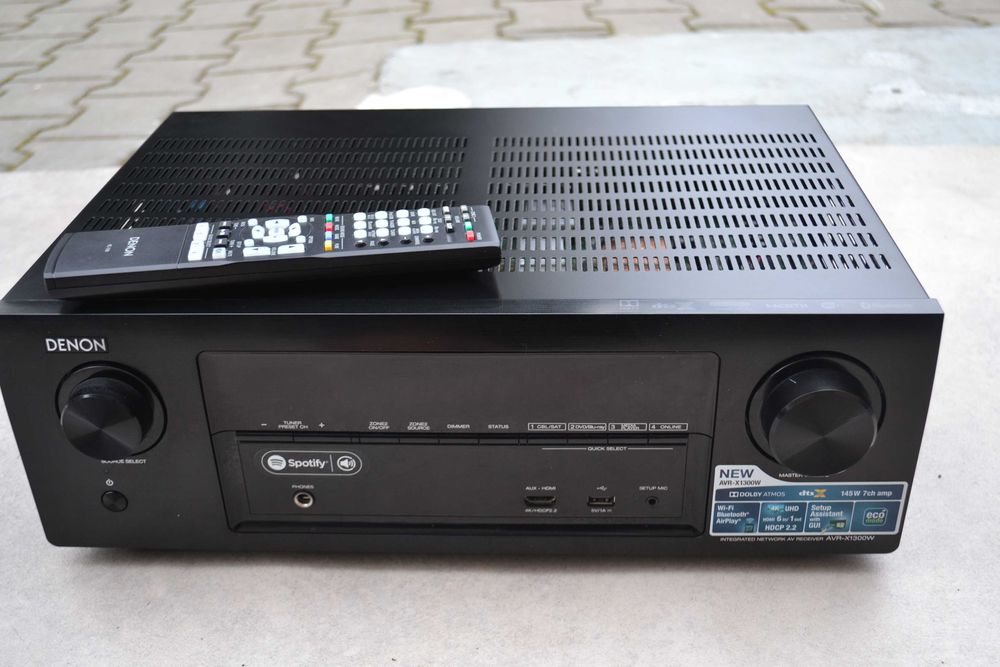 Amplificator Denon AVR X 1300 W cu  telecomanda originala Bluetooth