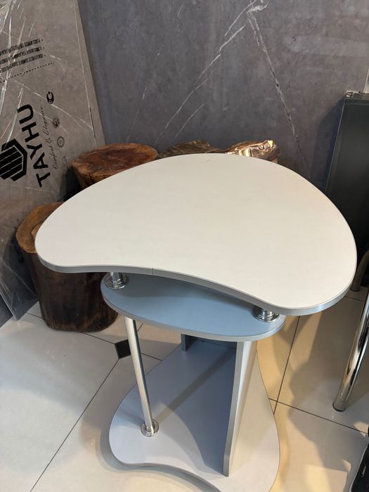 Kompuyuter uchun stol