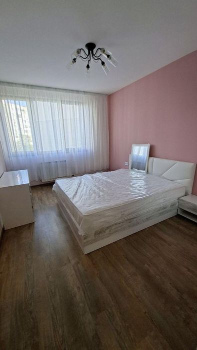 Дава се под наем Тристаен апартамент в София, Разсадника - 100 кв.м за 869 € - Снимка #3