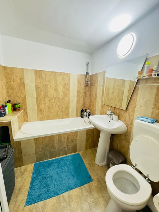 Inchiriez apartament 2 camere