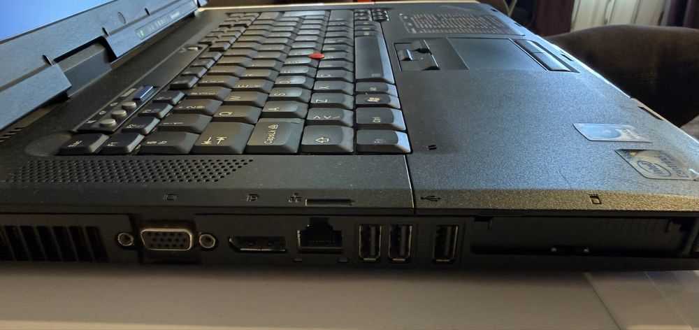 Laptop Lenovo ThinkPad R500