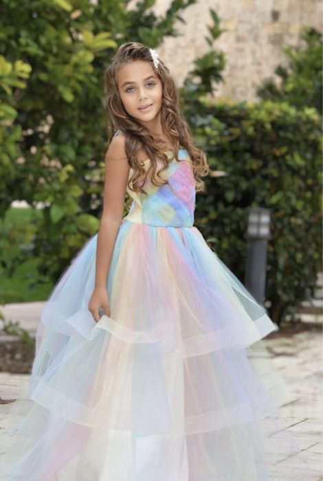 Намалена! Официална детска рокля