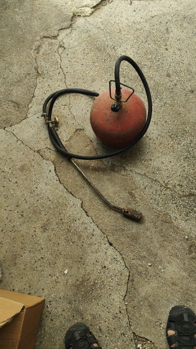 Газова бутилка с горелка