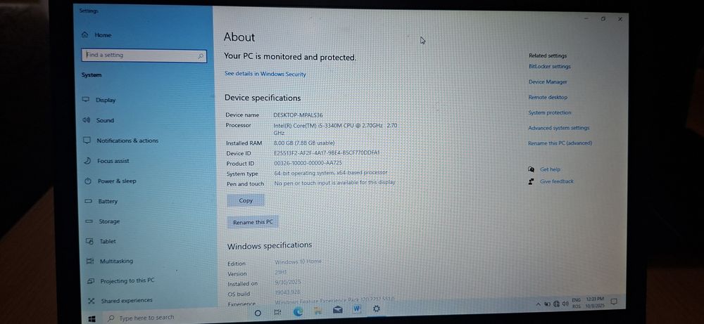 Laptop Toshiba I5 8 GB Ram 256 ssd