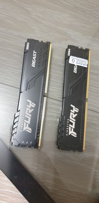 Продам оперативку 2x8gb 3600Mhz DDR4