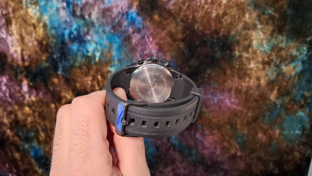 Часовник Casio Edifice EF-552PB-1A2VEF