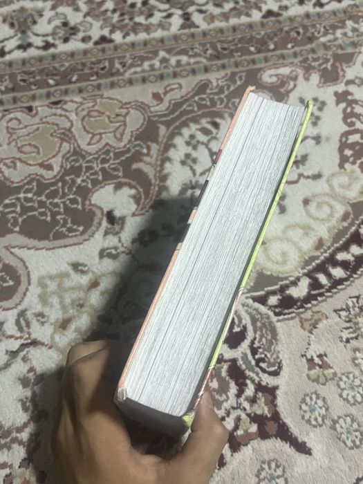 2 книги манхвы/манга
