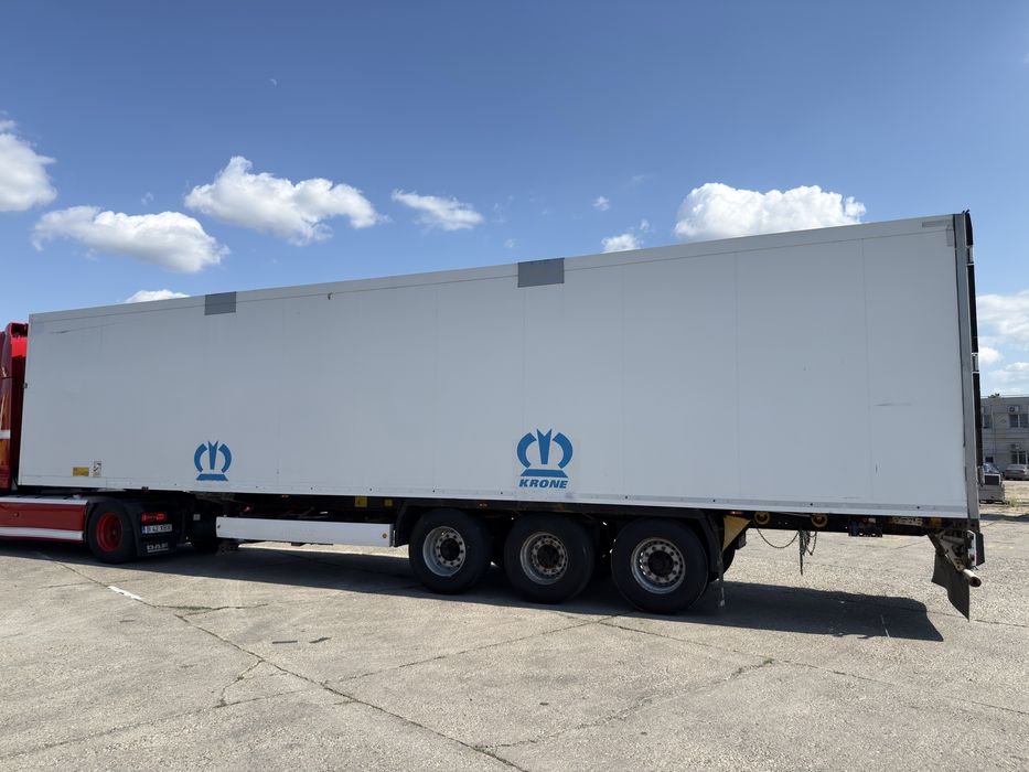 Semiremorca Krone cu Thermo King SLX 300