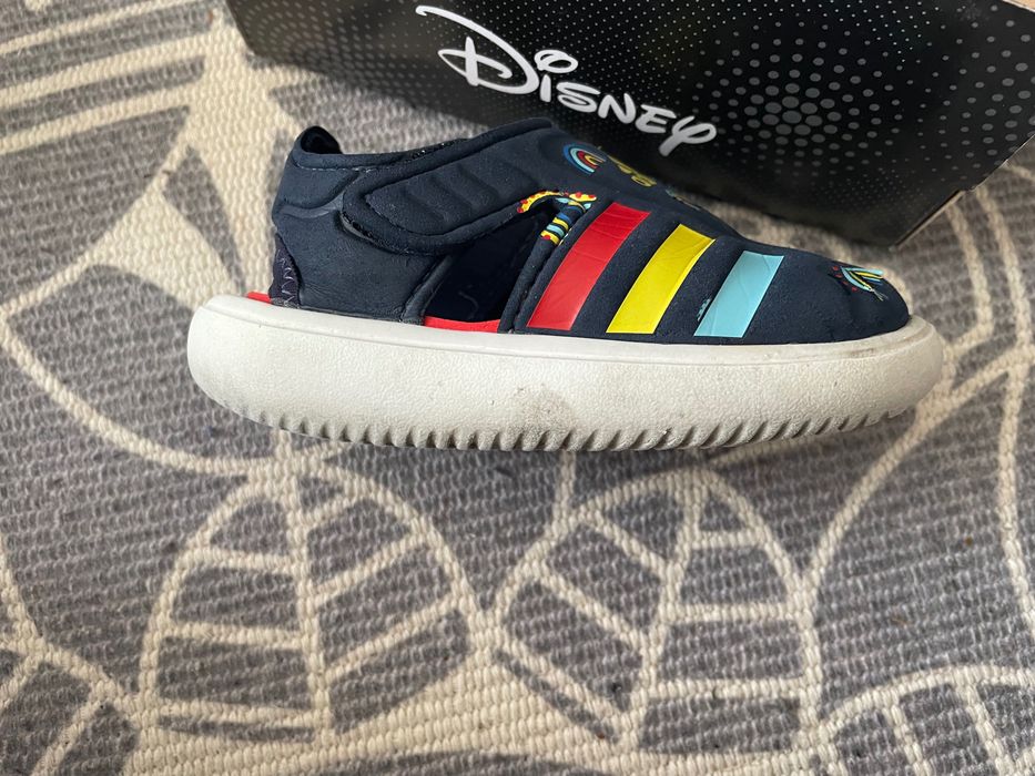 Детски качествени обувки adidas