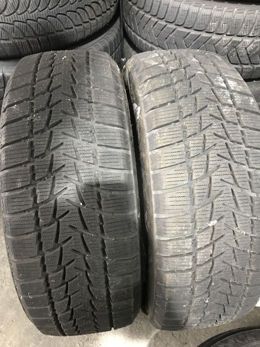 2 anvelope de iarna noi  215 60 17 Radar Dimax