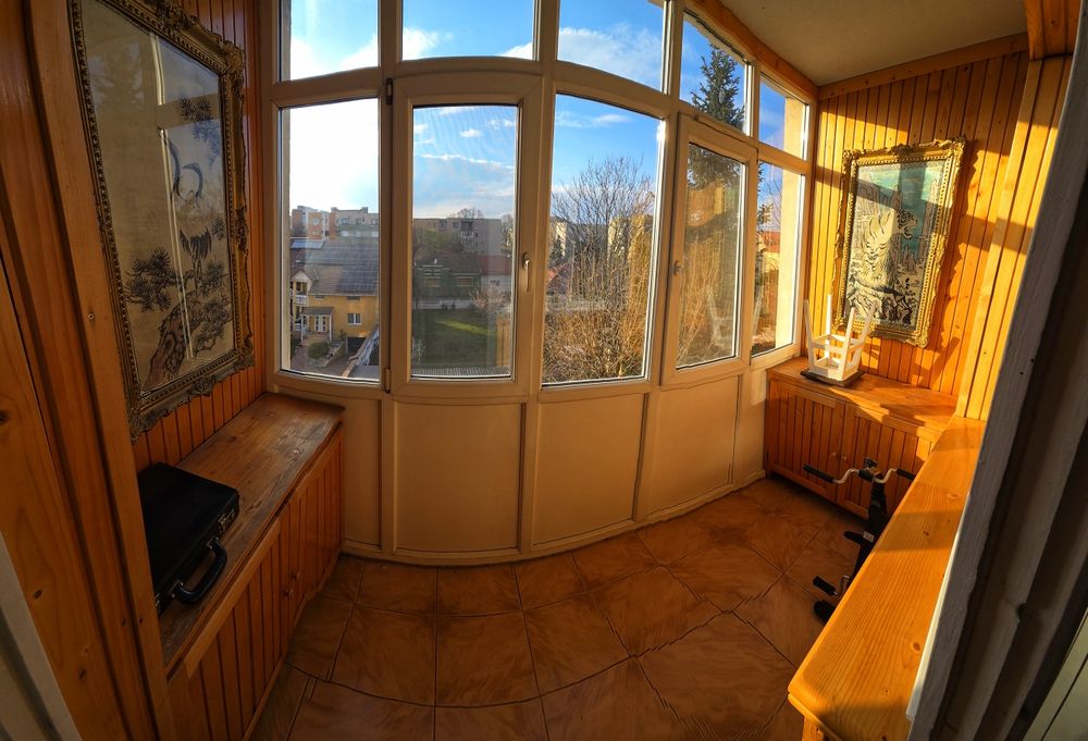Vand apartament 3 camere Vlaicu