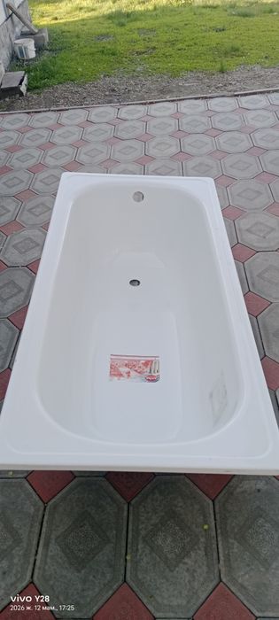 Продается новый ванна