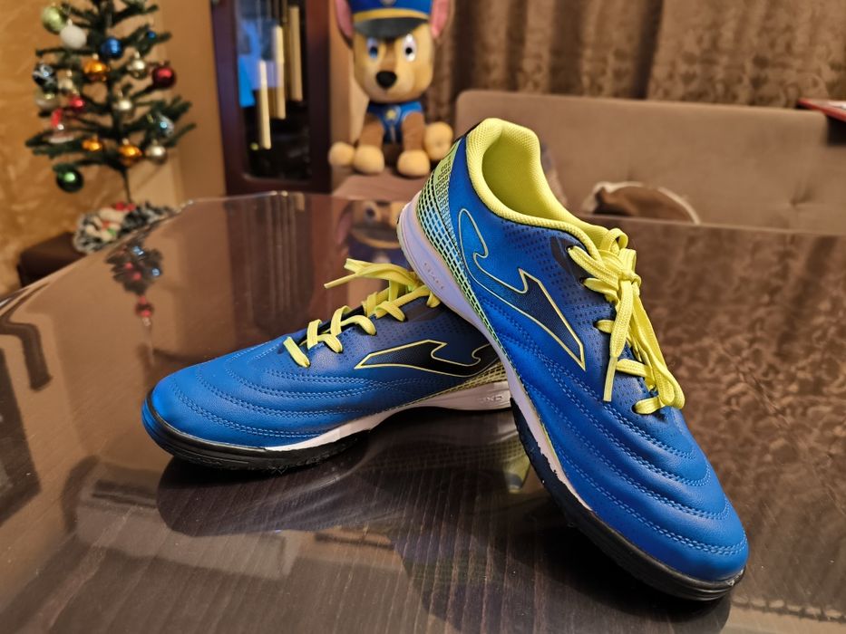 Маратонки Joma 38