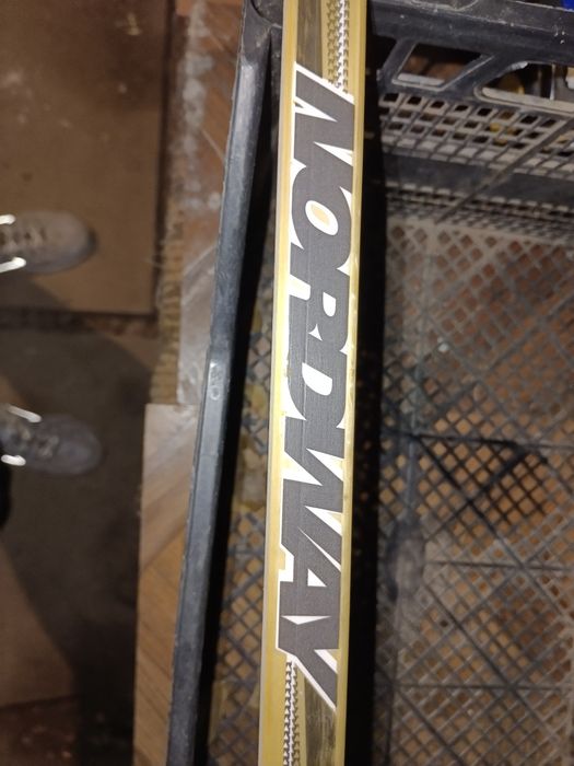 Продам клюшку для хоккея