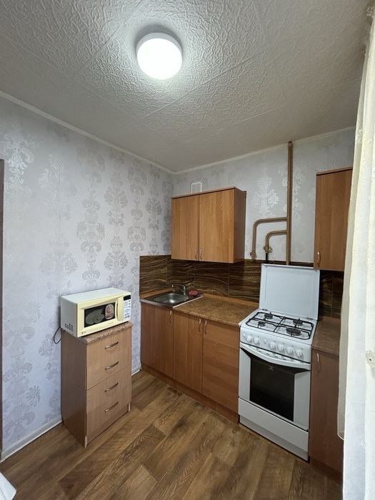 Срочно продам 1комн.кв.на Сазде