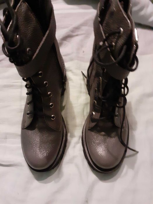 Ghete din piele nr 36 Noi