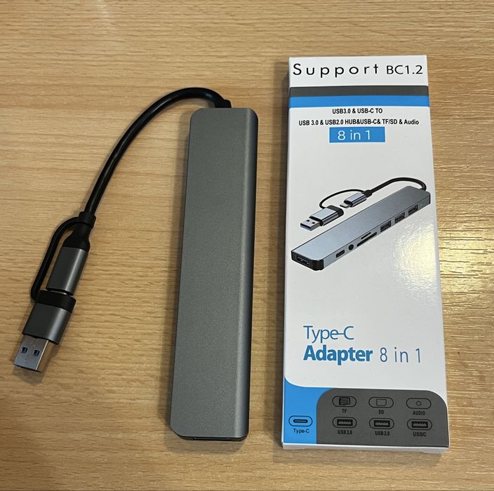 Хъб USB 3.0, USB 2.0, USB-C, Audio, SD, mini SD 8in1