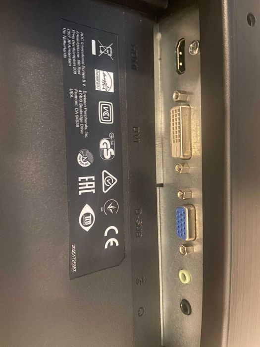 Monitor AOC Pro-Line 21.5" Full HD 60Hz Fară burn in, cu difuzor