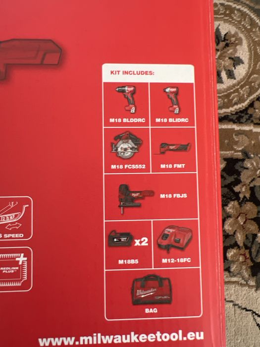 Set scule M18 Milwaukee pentru insurubat si taiat