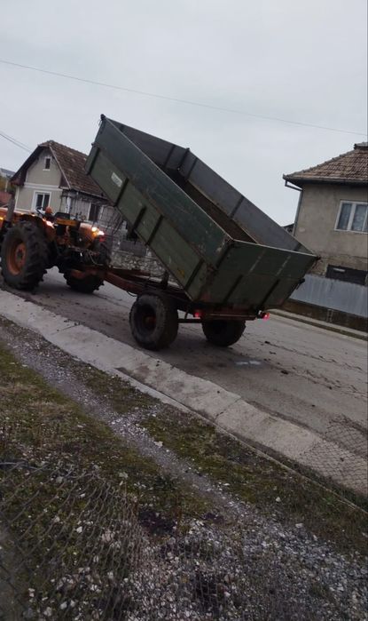 Remorca basculabila