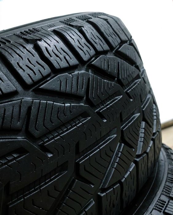 Липучки Tigar CUV 225/60/17 (Группа Michelin)