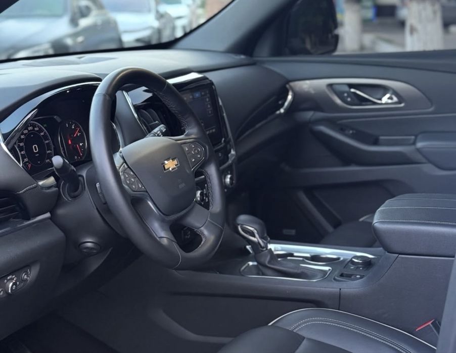Traverse awd premier 3.6