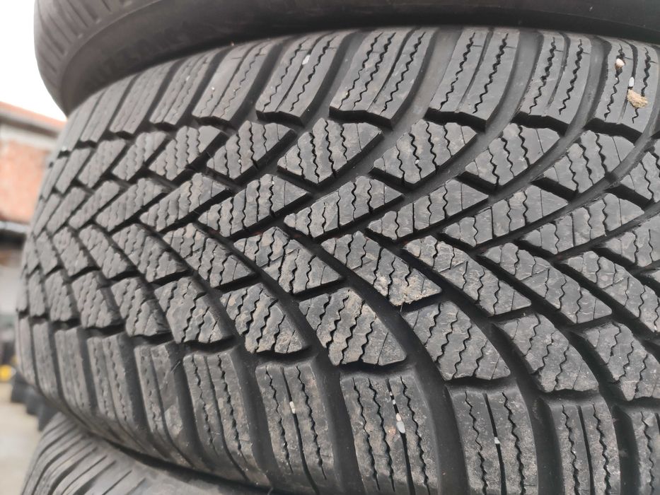 4бр Зимни гуми 185 60 15 - Bridgestone