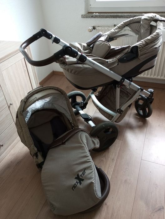 Cărucior pentru copii