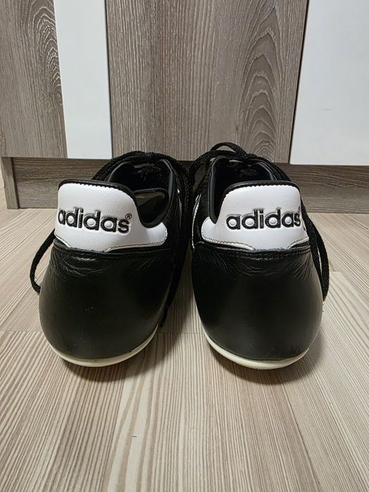 Футболни обувки adidas Copa Mundial. Без забележки.