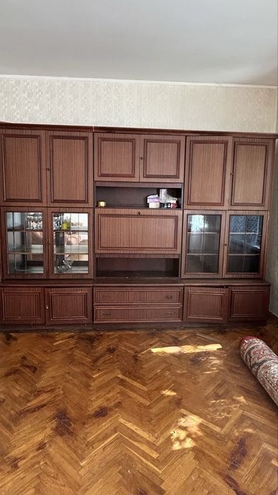 Винтажный сервант