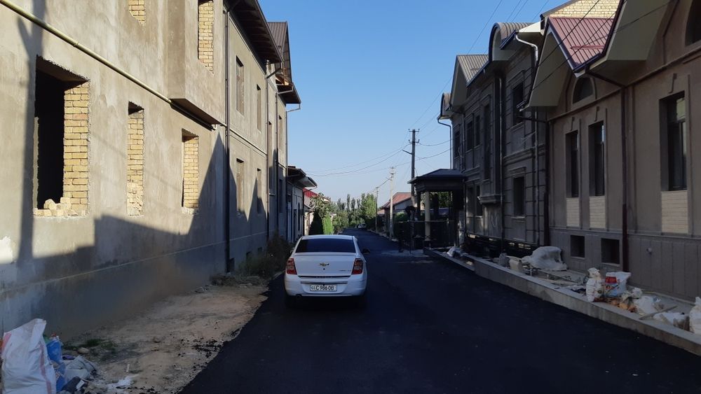 Учхоз Алишеробод,М.Улугбекский р-н! Про-ся 10-соток земельный участок