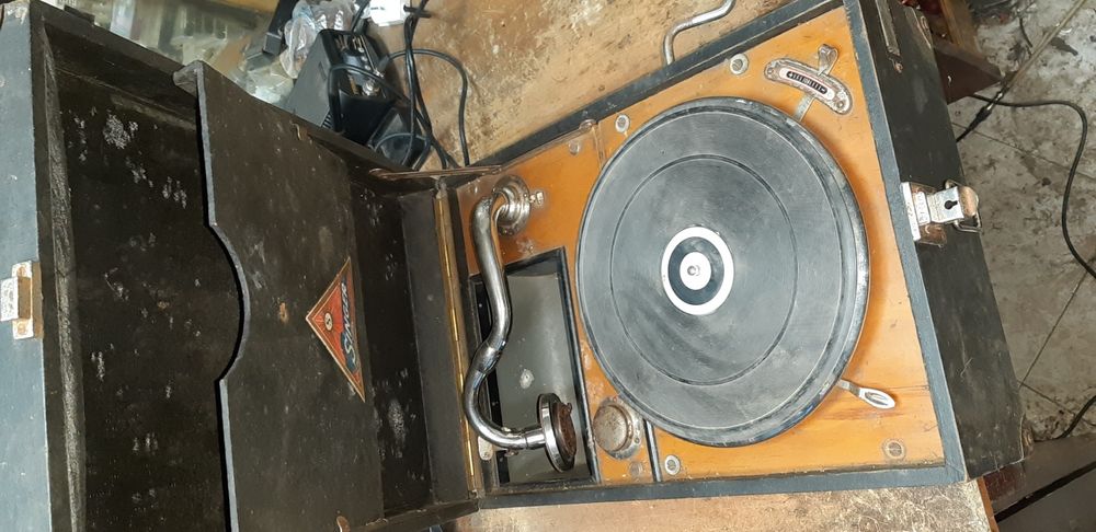 Ретро грамофон