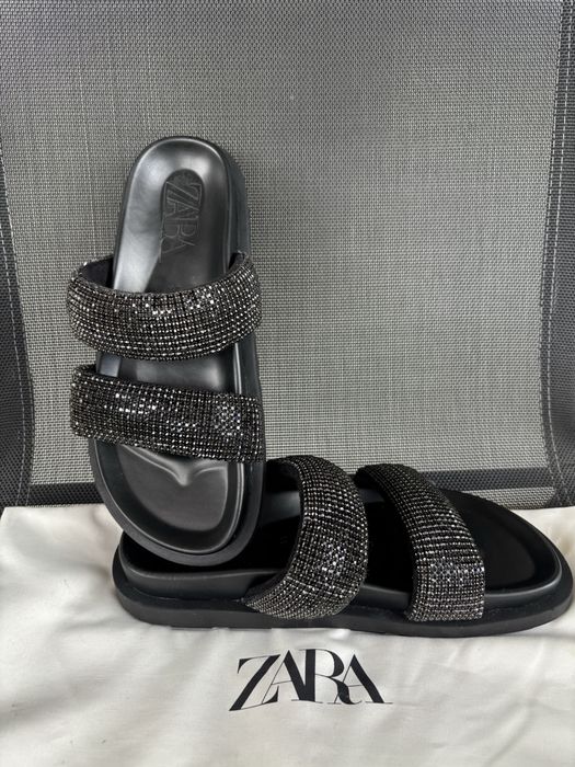 Дамски чехли ZARA