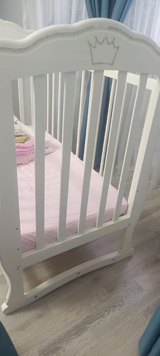 Детская кроватка (Детский Манеж)