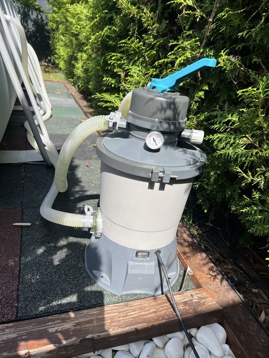 Piscina Best Way 4.04*2.01  plus Pompa Best Way cu nisip 3.596 L / 950 GAL