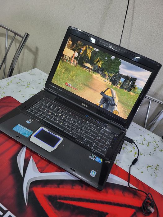 Asus RoG игровой ноутбук