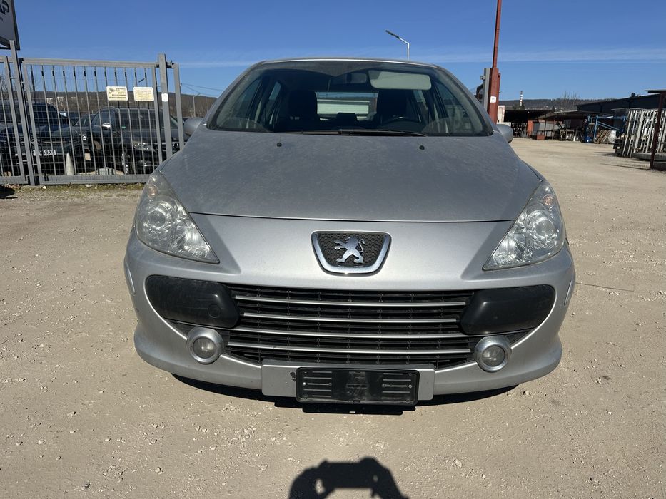 Предна броня комплект за Пежо 307 фейслифт 2005-2009г.!