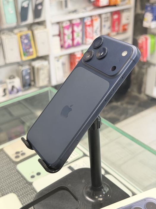 Apple iPhone 17 Pro Max 256GB Blue