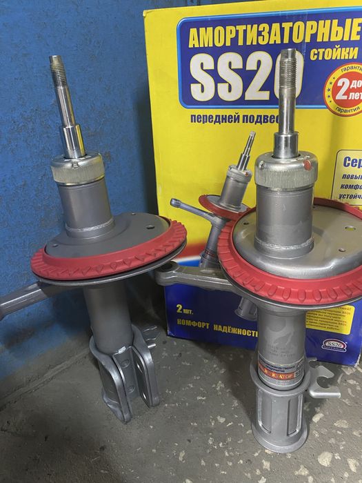 Продам стойки на Ваз