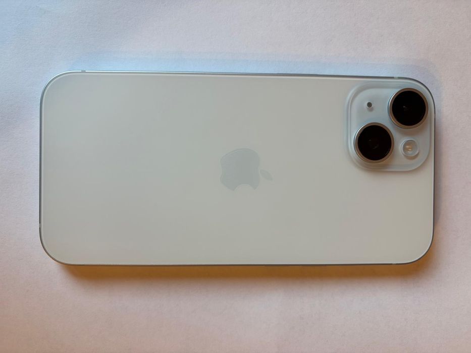 Apple  IPhone 15