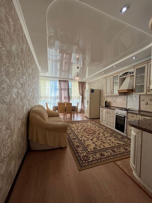 Сдам посуточная шикарную квартиру