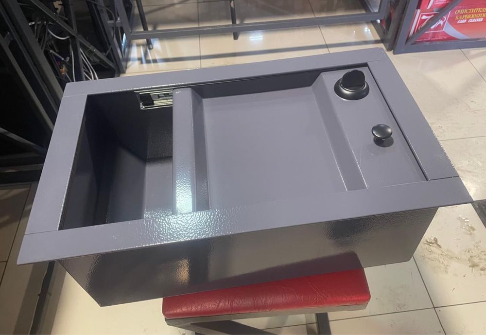 Кассовый передаточный лоток