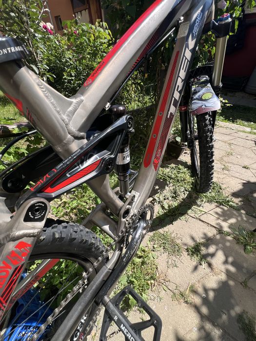 Trek remedy 8 full x floater
