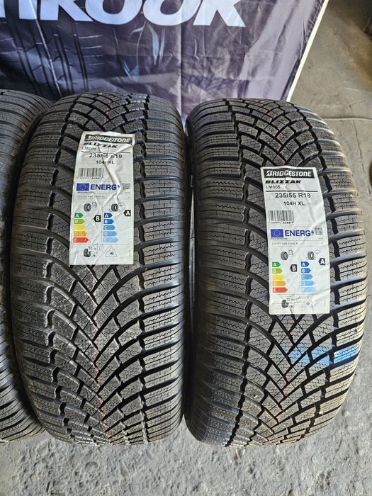 4 anvelope iarna noi 235 55 18 Bridgestone Blizzak LM005