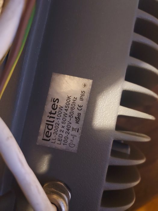 Proiector led ca nou