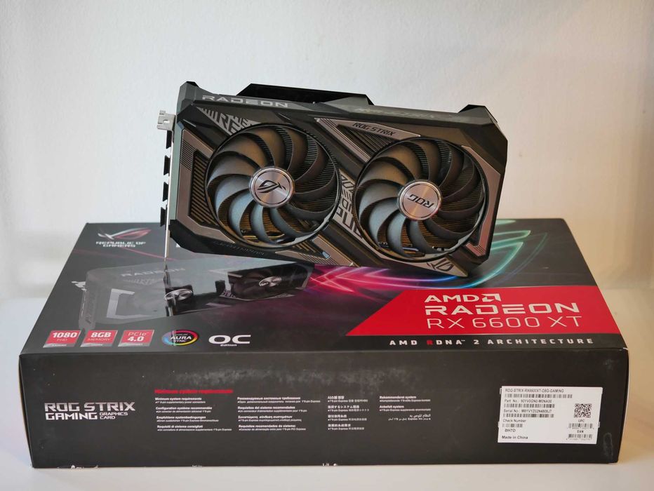 Asus ROG Strix AMD Radeon RX 6600 XT OC Edition 8GB GDDR6 128 bits (неизползван)