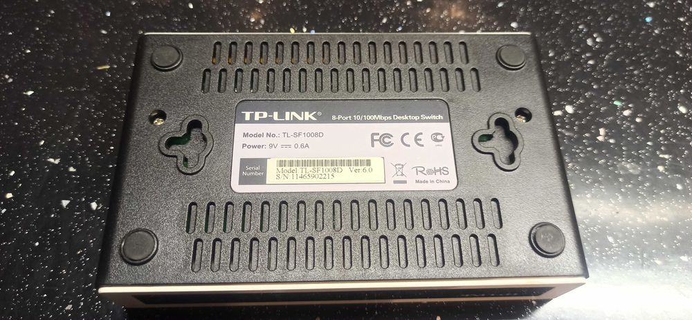 Суичове и рутер TP Link