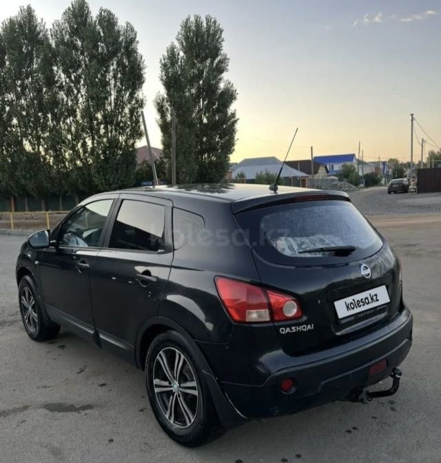 Продам машину срочно