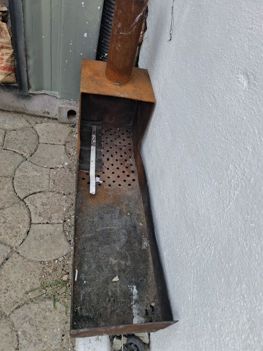 Продам мангал на ножках